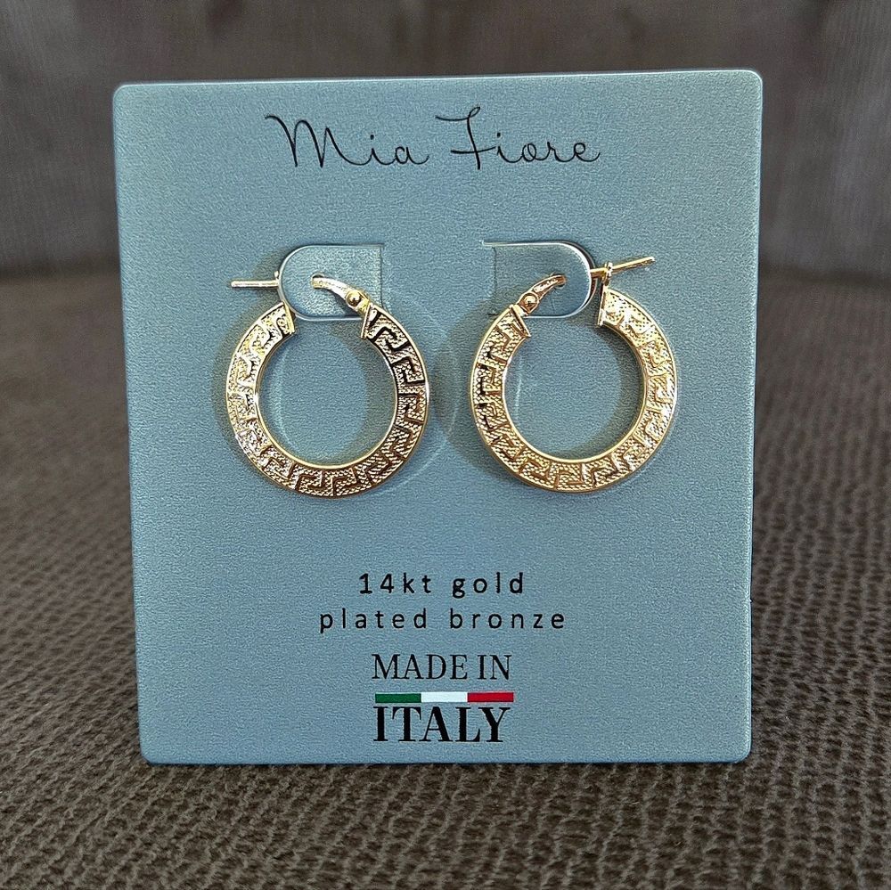 Mia Fiore Gold💛 Greek🇬🇷 Key🔑 Hoop Earrings - Picture 7 of 16